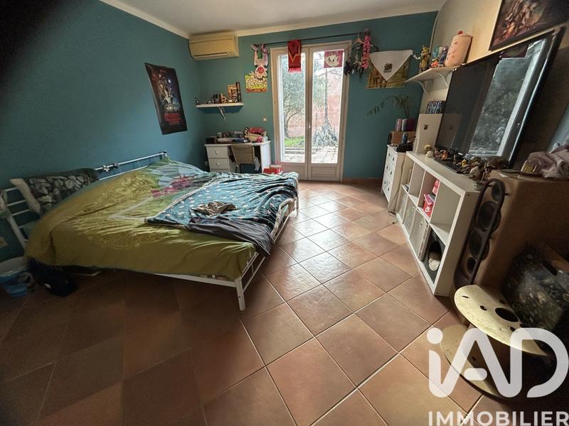 Maison - 275 m² - 7 pièces
