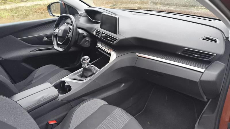 Peugeot 3008 II 1.6 BlueHdi 120 Active Business