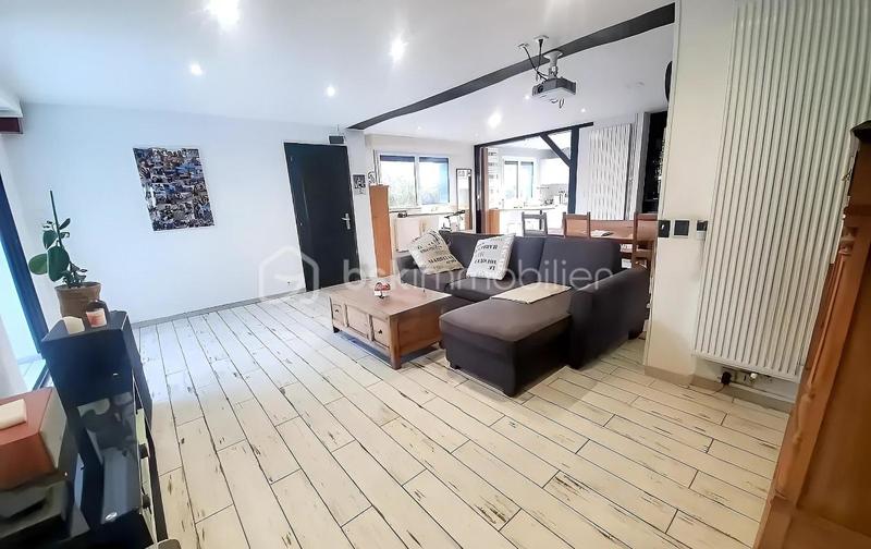 Propriété - 200 m² - 7 pièces