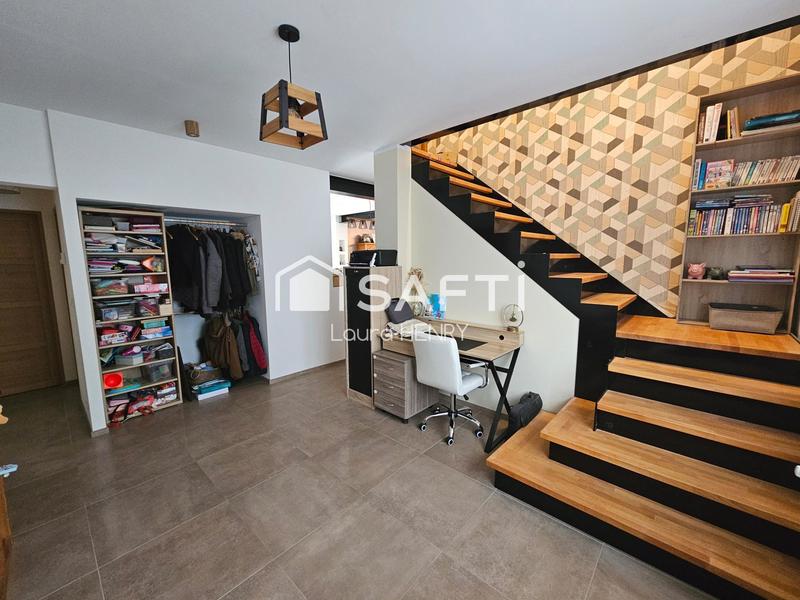 Maison - 135 m² - 6 pièces