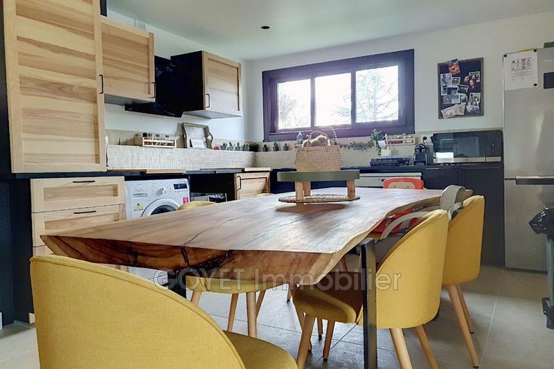 Appartement - 96 m² - 4 pièces