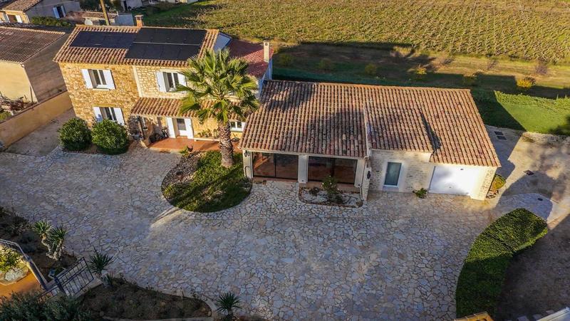 Maison - 183 m² - 6 pièces