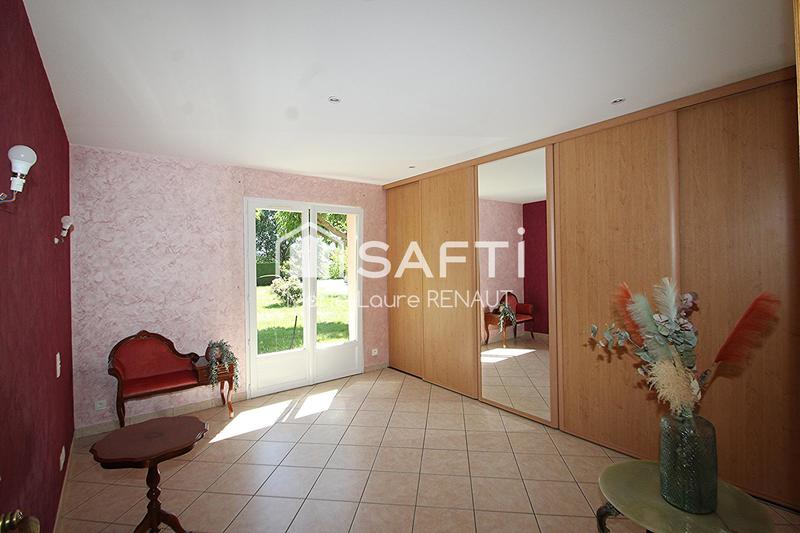 Villa - 254 m² - 8 pièces