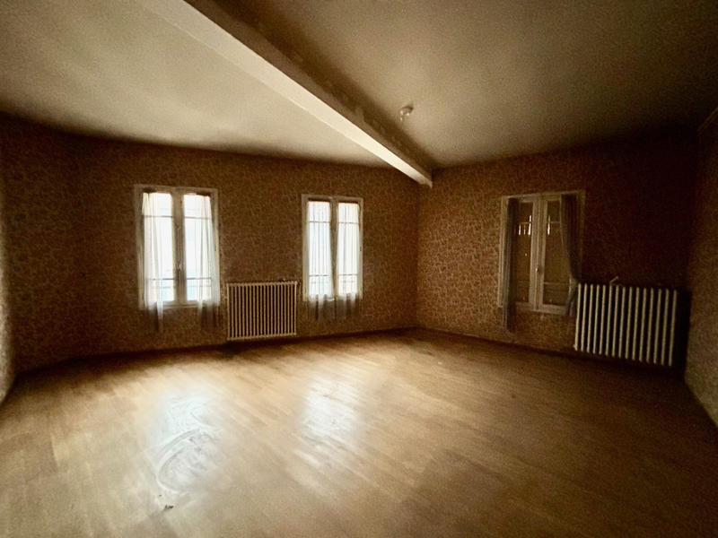 Appartement - 110 m² - 3 pièces