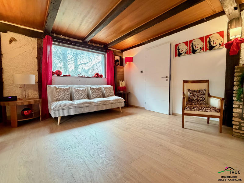 Maison - 226 m² - 8 pièces