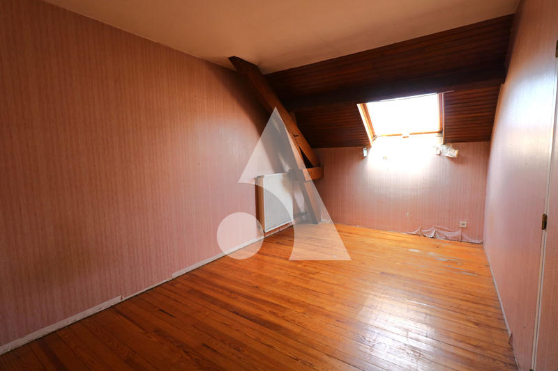 Immeuble - 11 pièces