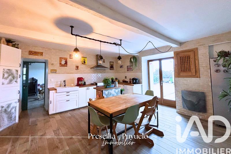 Maison - 185 m² - 6 pièces