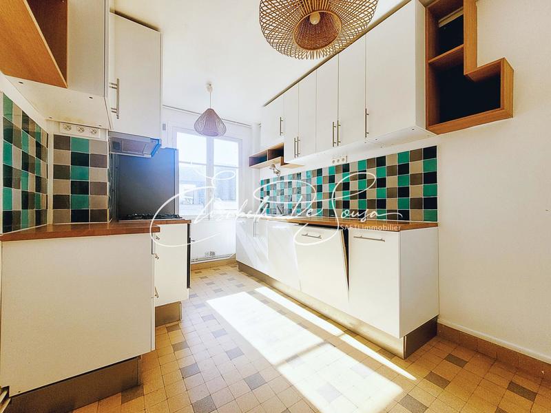 Appartement - 144 m² - 6 pièces