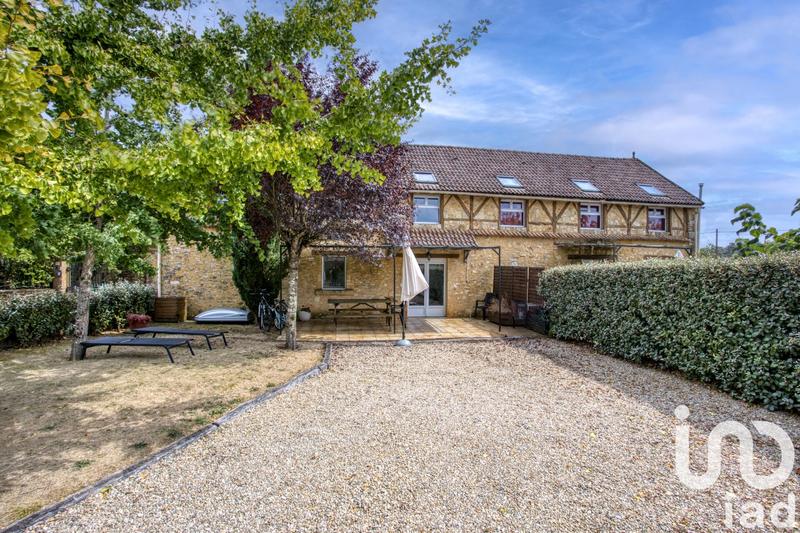 Maison - 550 m² - 20 pièces