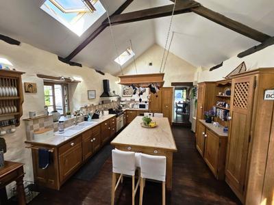 Maison - 175 m² - 3 pièces