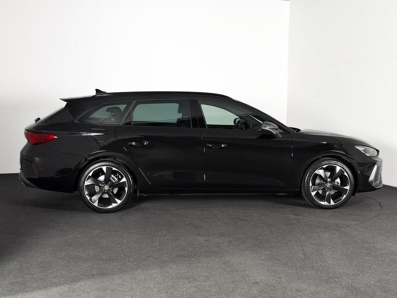 Cupra Leon Sportstourer 1.5 E-Tsi 150ch Dsg Ja18p Digital Cockpit Sieges Chauff Carplay Camera Gps