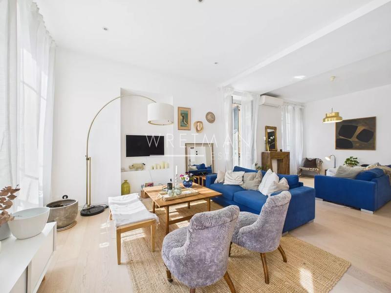 Appartement - 114 m² - 4 pièces