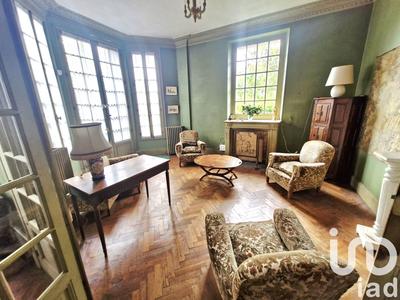 Maison - 350 m² - 13 pièces