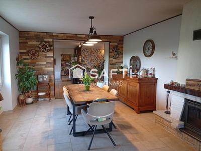 Maison - 186 m² - 7 pièces