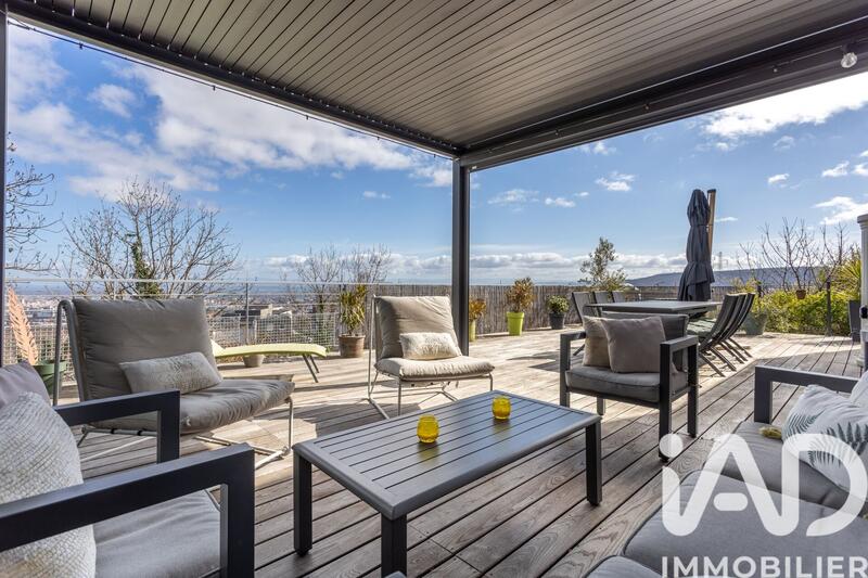 Maison - 135 m² - 5 pièces