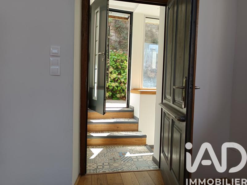 Maison de ville - 218 m² - 4 pièces