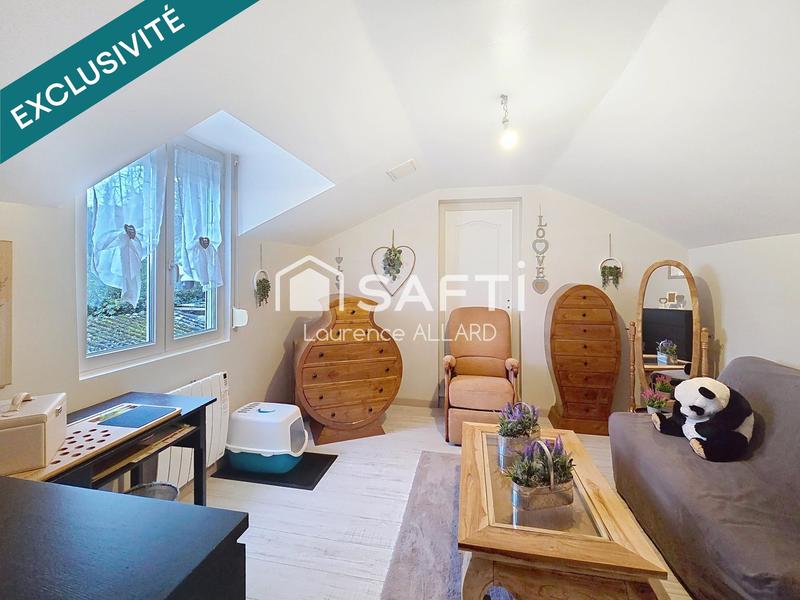 Maison - 99 m² - 5 pièces