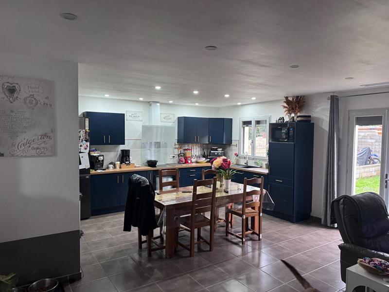 Maison - 90 m² - 4 pièces