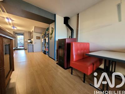 Maison de ville - 200 m² - 9 pièces