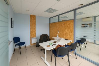 Bureau - 62 m²