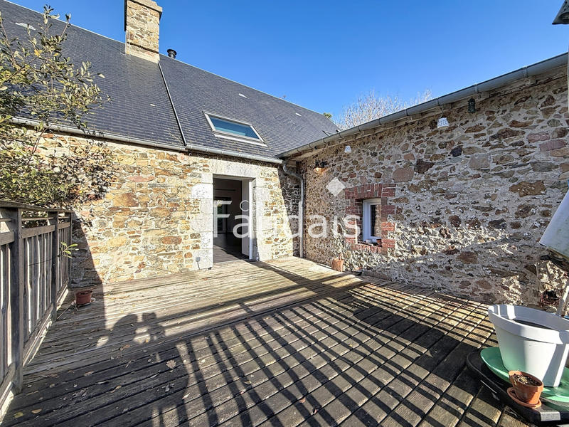 Maison - 144 m² - 6 pièces