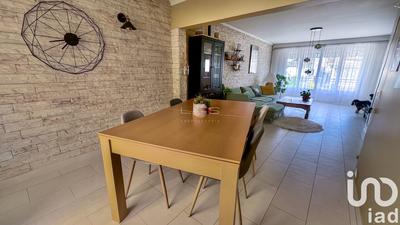 Maison - 199 m² - 8 pièces