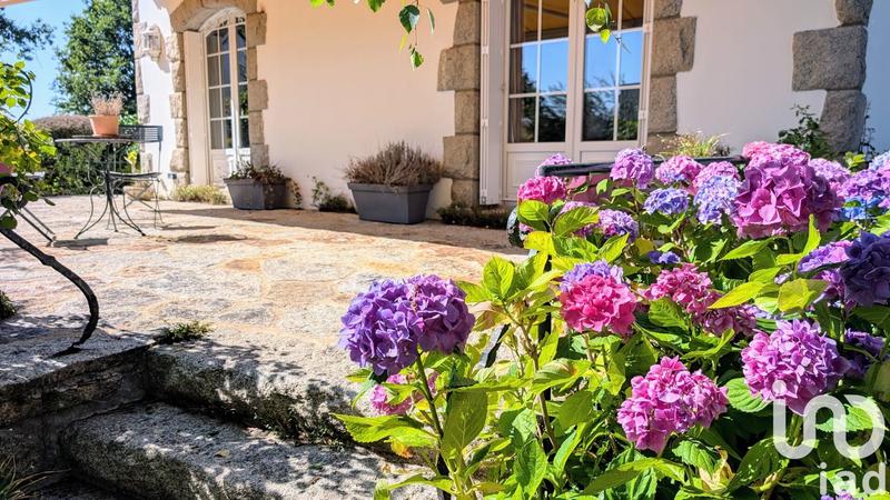 Maison - 150 m² - 7 pièces