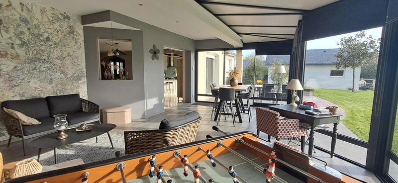 Maison - 189 m² - 8 pièces