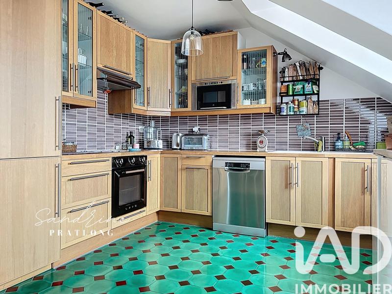 Appartement - 103 m² - 5 pièces