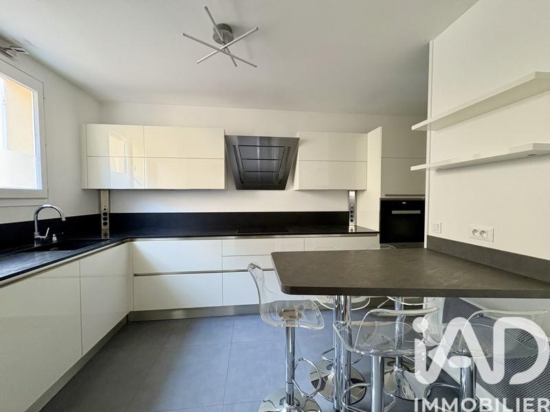 Maison - 145 m² - 6 pièces