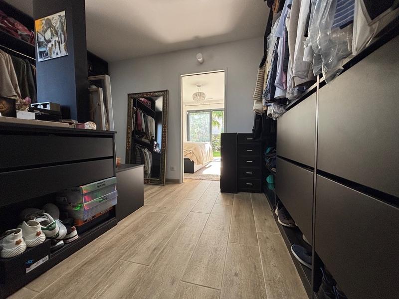 Maison - 200 m² - 6 pièces