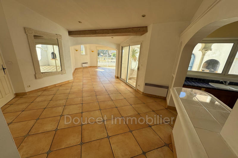 Villa - 111 m² - 4 pièces