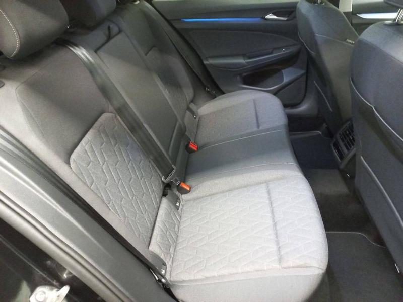 Volkswagen Golf 1.5 eHybrid 204 Dsg6 Vw Edition