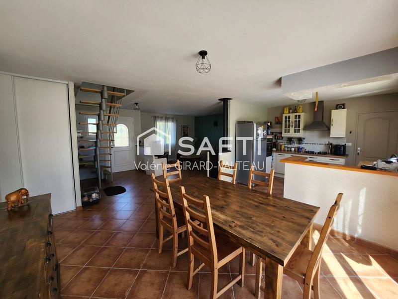 Maison - 113 m² - 6 pièces