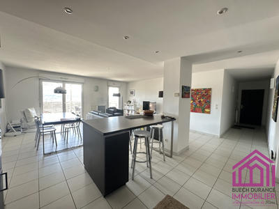 Appartement - 100 m² - 4 pièces