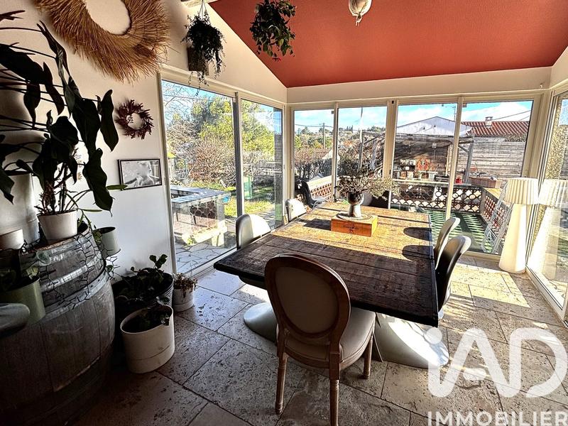 Maison - 101 m² - 5 pièces