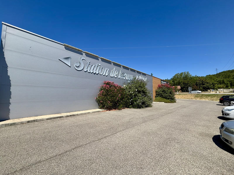 Local commercial - 175 m²