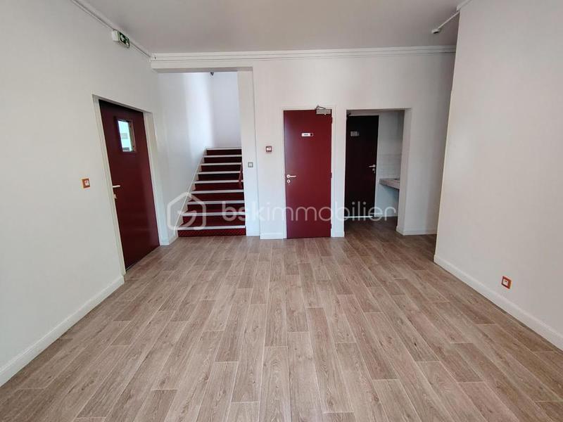 Immeuble - 486 m² - 25 pièces