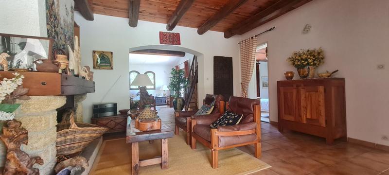 Villa - 154 m² - 6 pièces
