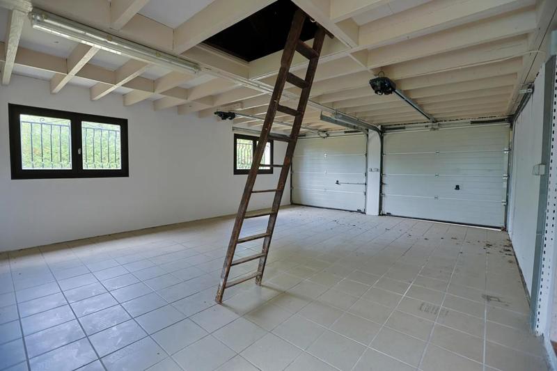 Villa - 375 m² - 7 pièces