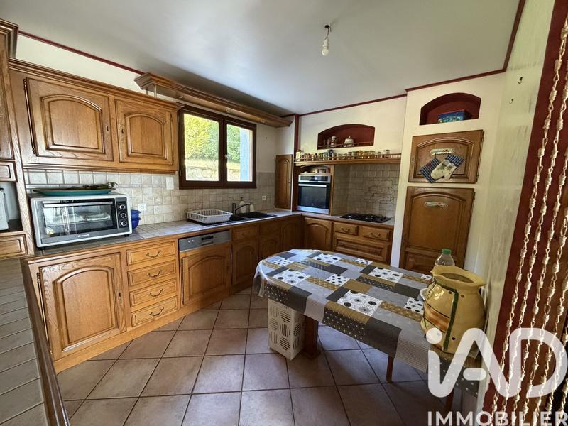 Maison - 151 m² - 6 pièces