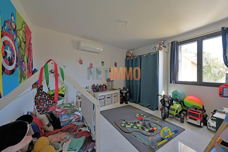 Villa - 111 m² - 4 pièces