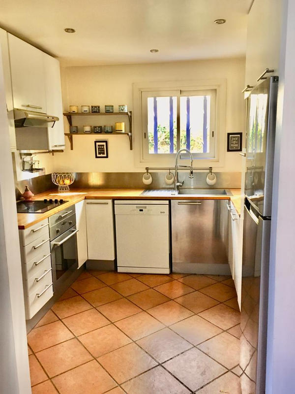 Maison - 98 m² - 4 pièces