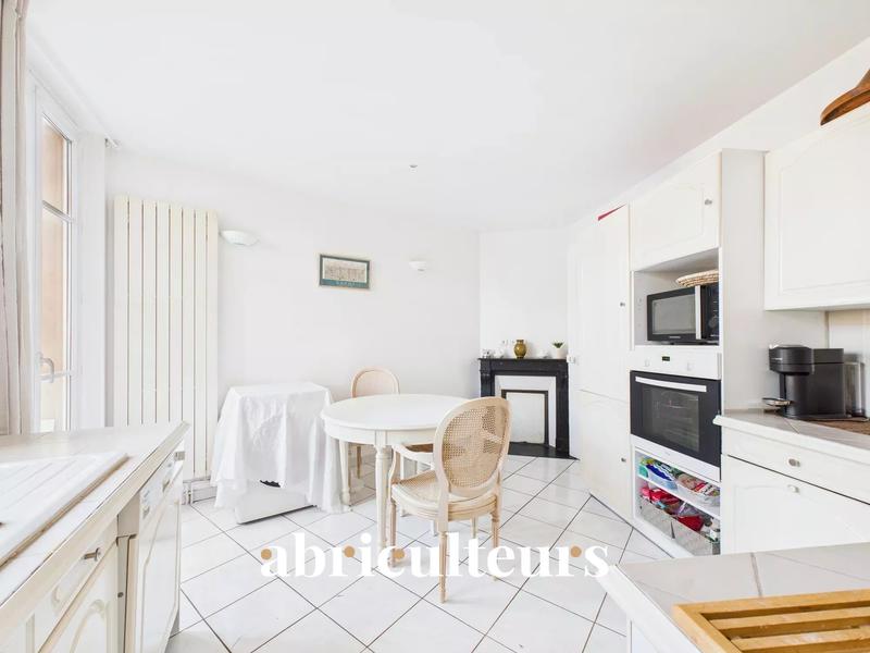 Appartement - 105 m² - 5 pièces