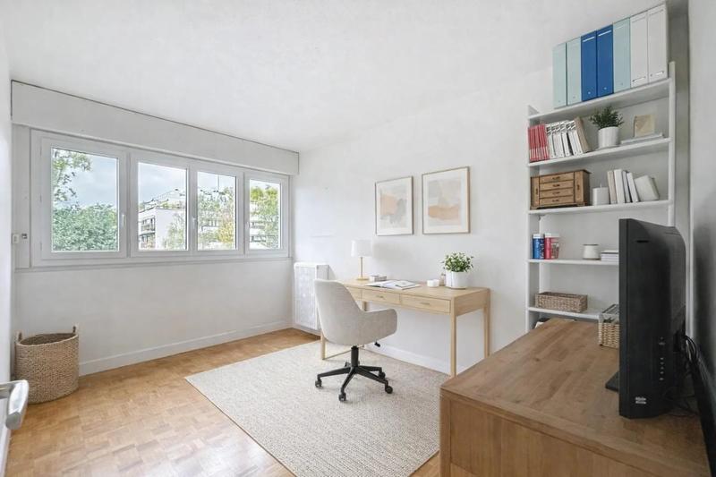 Appartement - 90 m² - 4 pièces