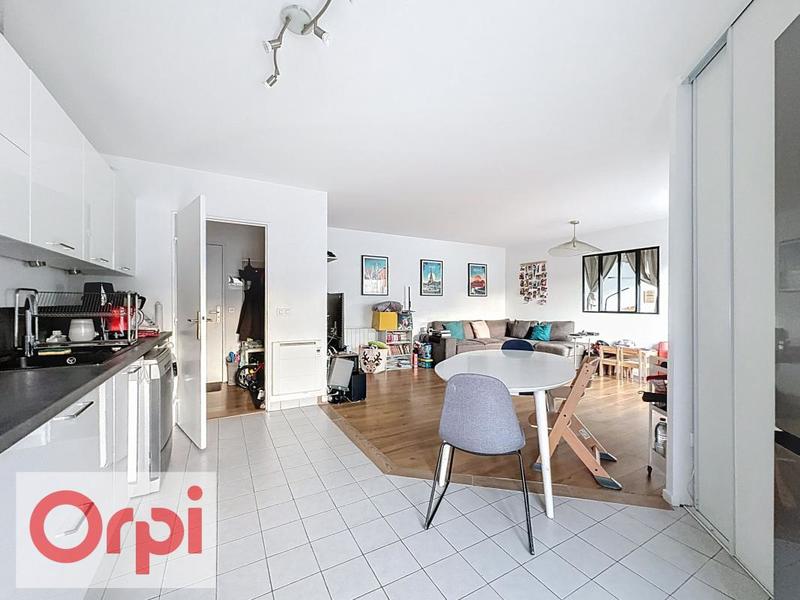 Appartement - 83 m² - 4 pièces