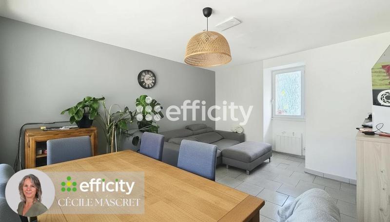 Maison - 92 m² - 4 pièces