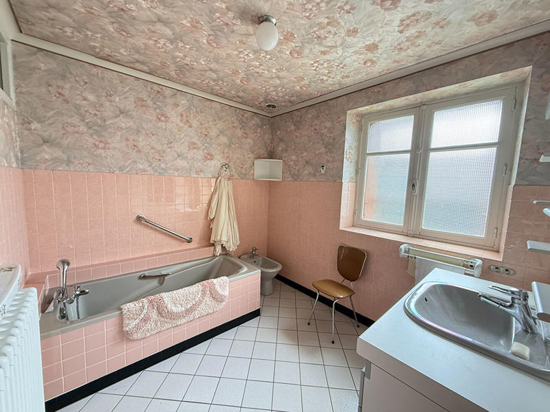 Maison - 200 m² - 6 pièces