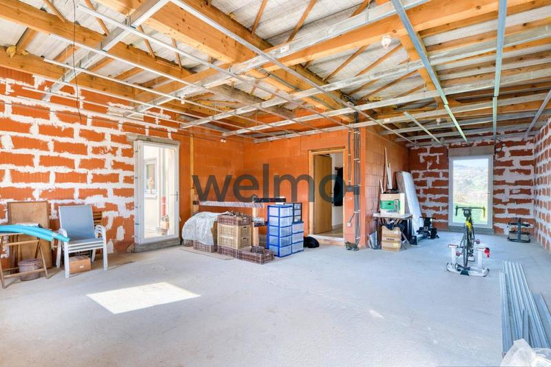 Maison - 360 m² - 10 pièces