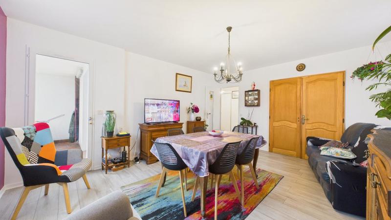 Appartement - 88 m² - 4 pièces